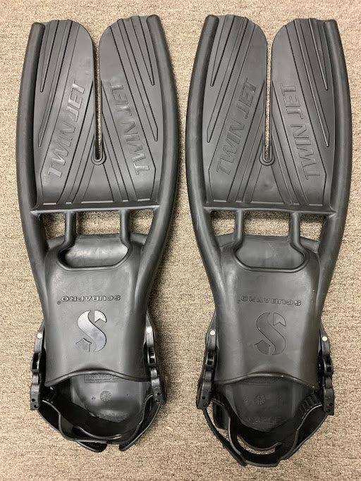 Used Scubapro Twin Jet Adjustable-Black-L (9-12)-Like New