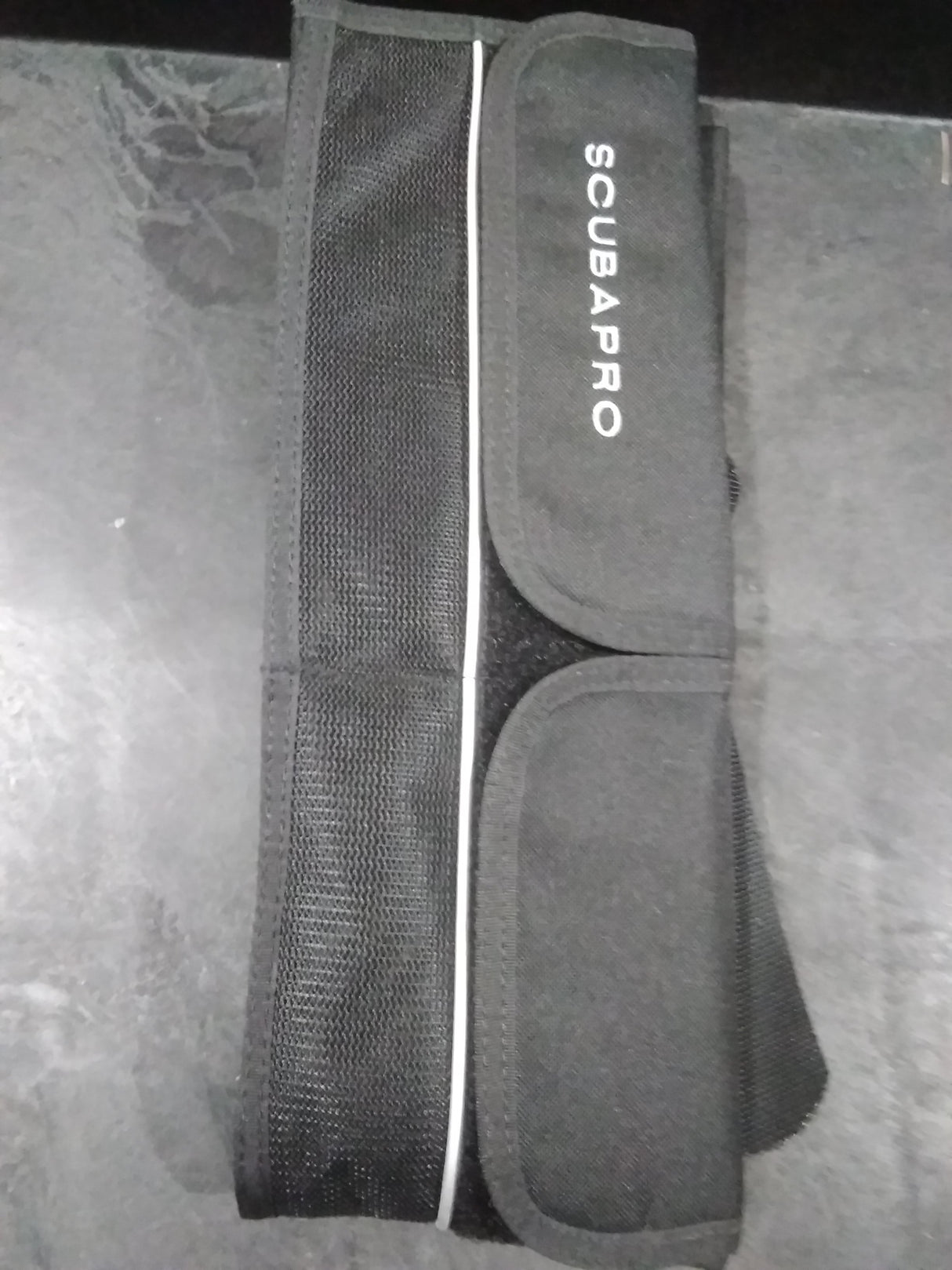 Used Scubapro Weight Pocket Belt - Black with Black Nylon Buckle-S (26"-34")-