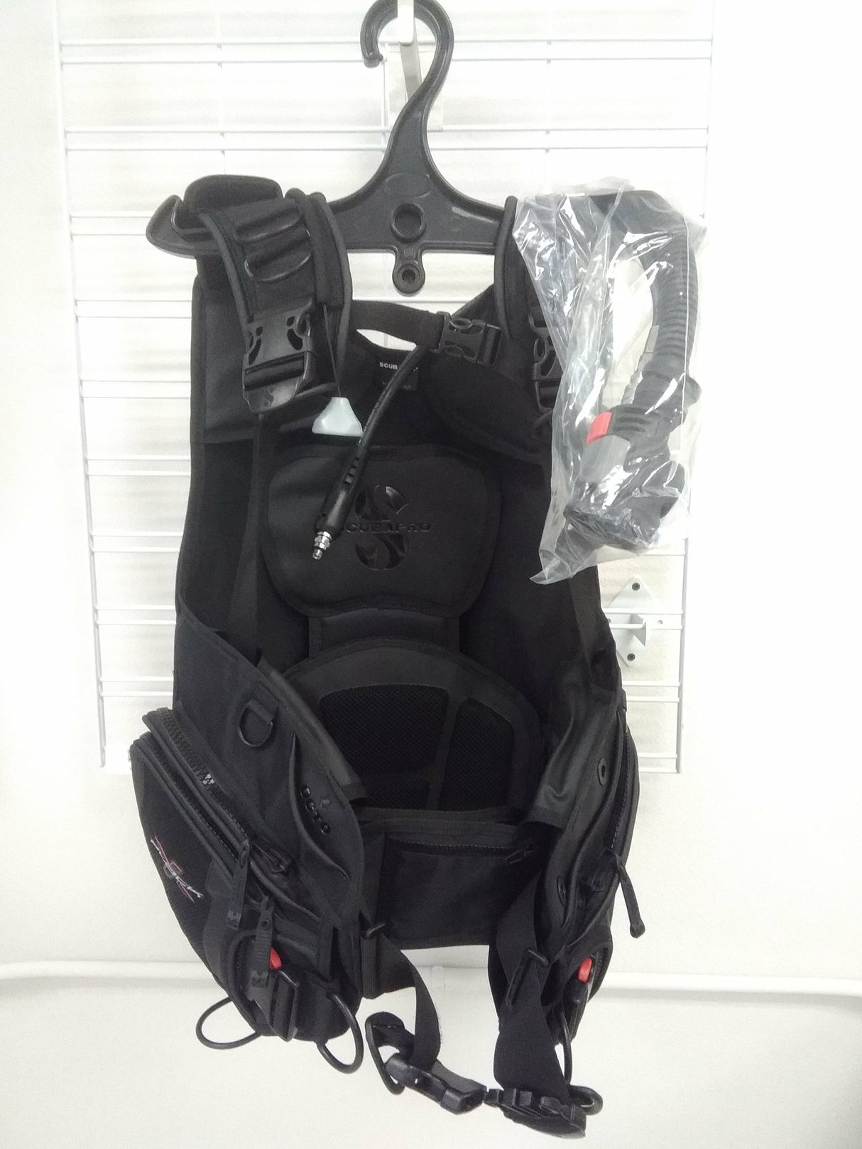 Used Scubapro X - Black with Air2 V GEN-