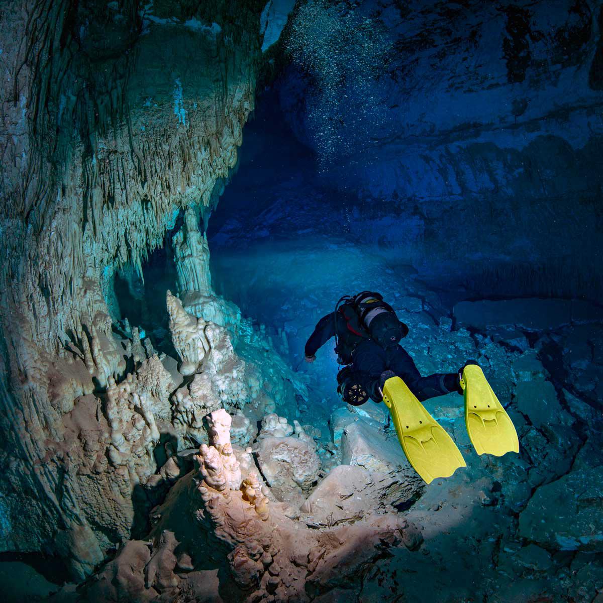 Hollis F1 LT Vented Blade Open Heel Scuba Diving Fin-