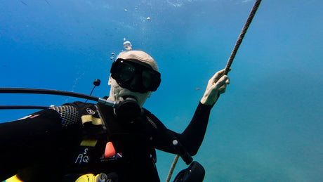 How to Equalize Your Ears When Scuba Diving: Valsalva, Frenzel, and What to Do When One Ear Won't Clear