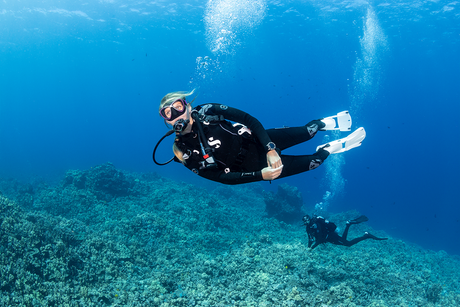How to Choose the Right Wetsuit for Scuba Diving