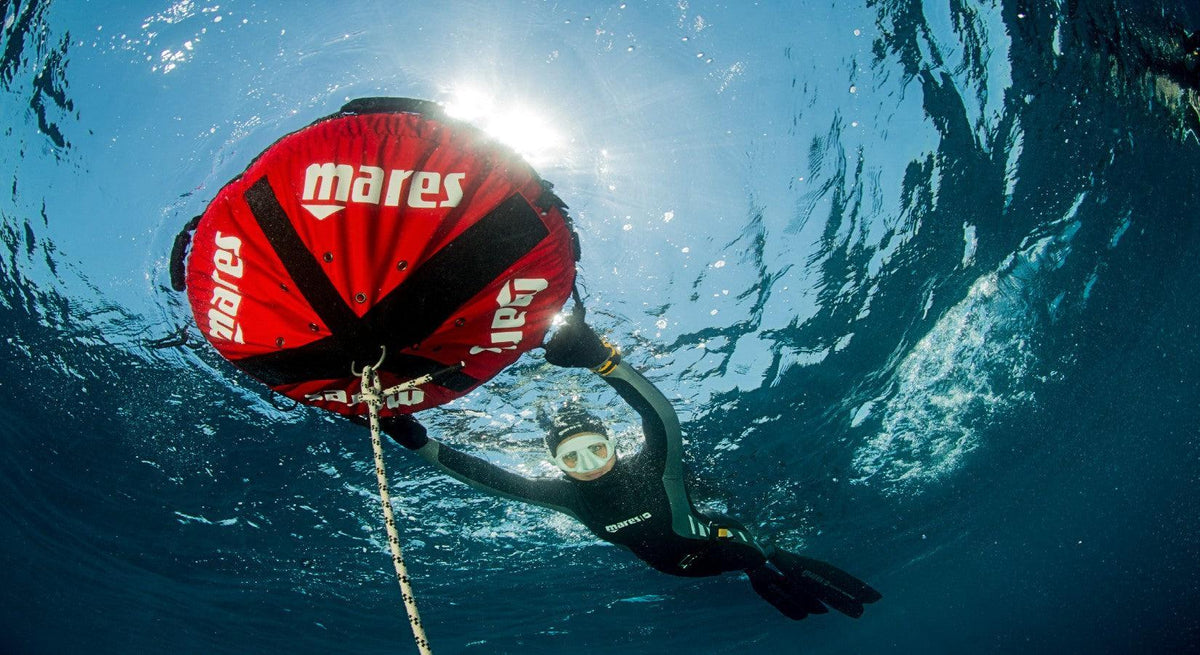 Floats – DiveCatalog.com