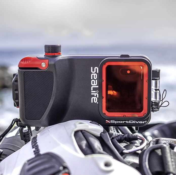 Sealife Underwater Camera Housings – DiveCatalog.com