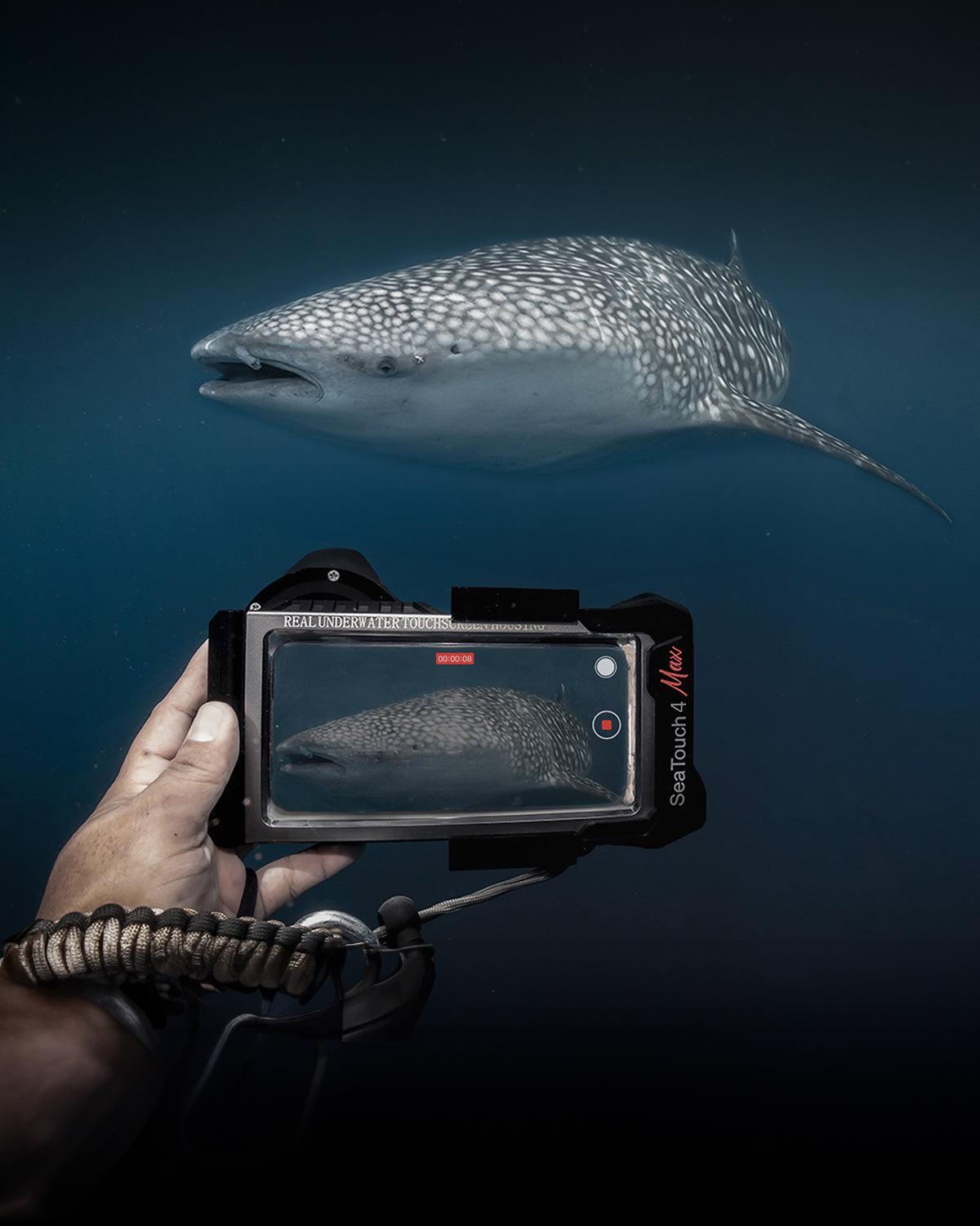 DIVEVOLK SeaTouch 4 MAX PLUS Underwater Housing for iPhone and Android – Waterproof Touchscreen Dive Case