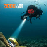 OrcaTorch D710 3000 lumen beam underwater