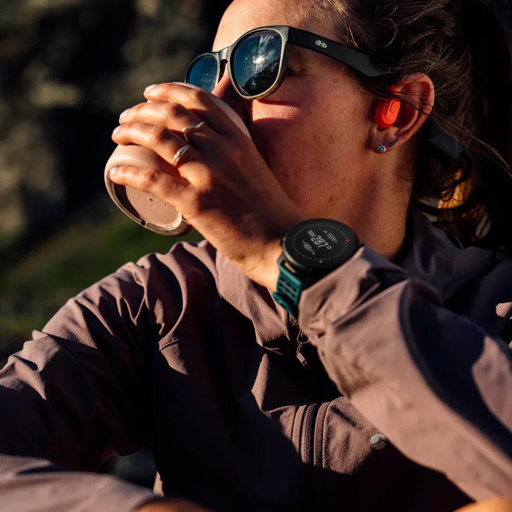 Suunto Vertical 2 Pine Green lifestyle 2