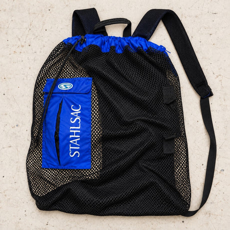 Open Box Stahlsac Bonaire Mesh Backpack — Blue — open-box overhead flat lay