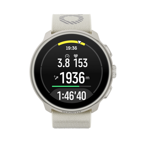 Suunto Run Frost Gray data screen