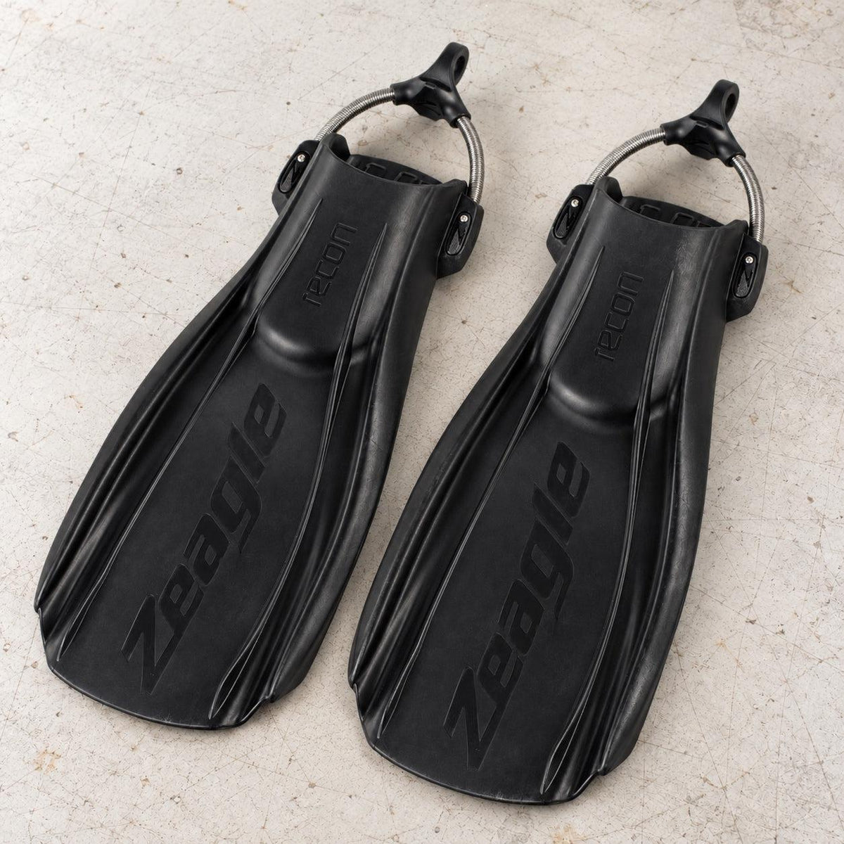 Open Box Zeagle Recon — Black — ZGL-8500-M+OB