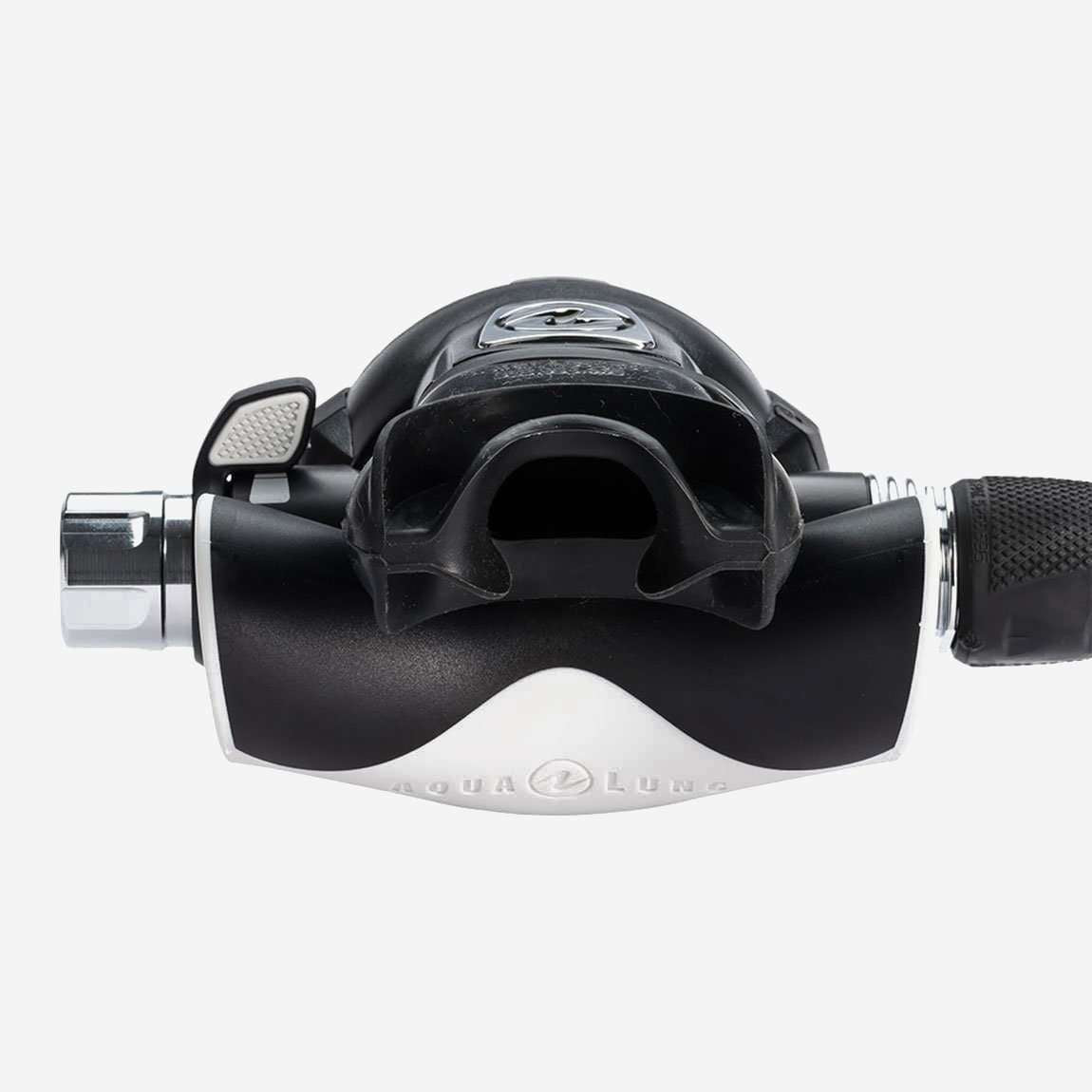 Aqualung LEG3ND Elite Yoke Dive Regulator