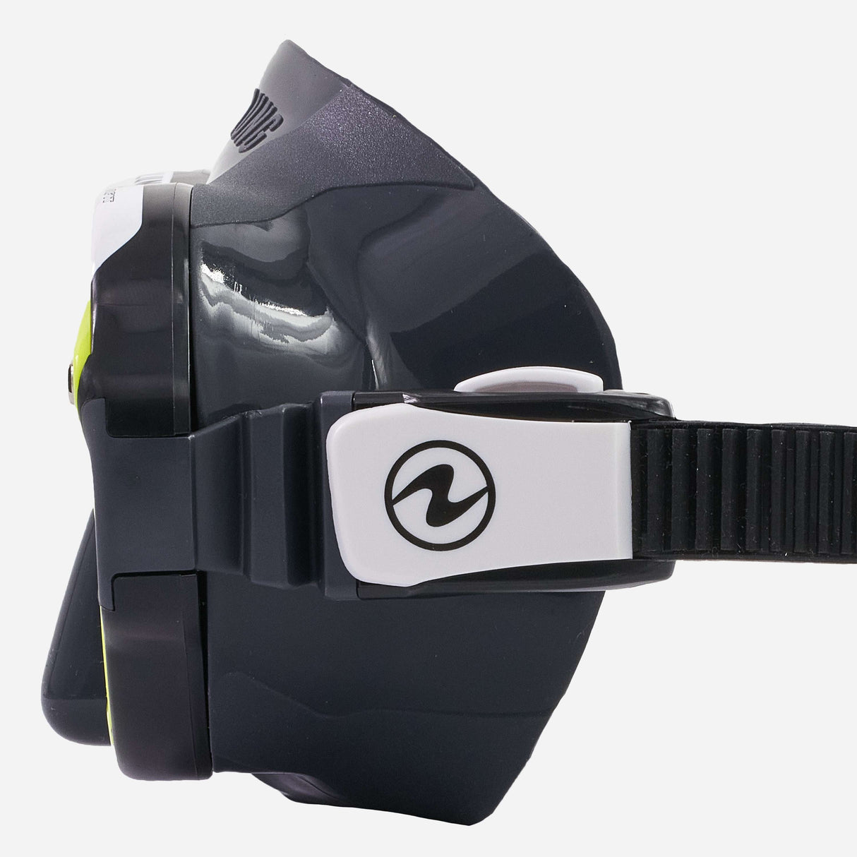 Aqualung Reveal Ultrafit Scuba Diving Mask