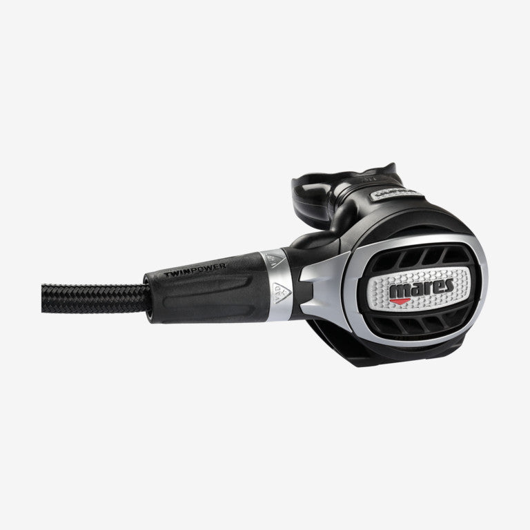 Mares Ultra 62X Yoke Dive Regulator