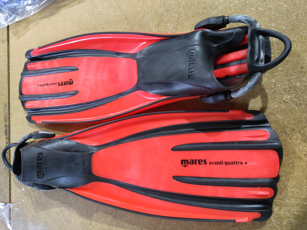 Used Mares Plana Avanti Quattro Plus Open Heel Bungee Strap Dive Fins