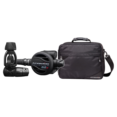Atomic Aquatics Regulator + Regulator Bag Package – B2 Regulator + Deluxe Padded Regulator Bag — Atomic B2x Unsealed Black