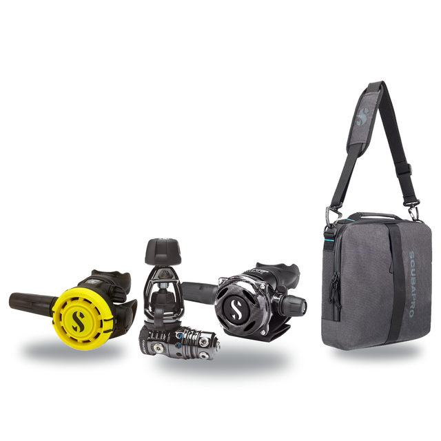 Scubapro Regulator Package – MK25 EVO BT/A700 Carbon Regulator + R105 Octopus + Definition Reg 10 Regulator Bag — includes S…