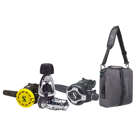 Scubapro Regulator Package – MK25 EVO/S620Ti Regulator + R105 Octopus + Definition Reg 10 Regulator Bag — includes Scubapro…