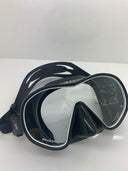 Used Scubapro Solo Scuba Diving and Snorkeling Dive Mask-Black-Like New-