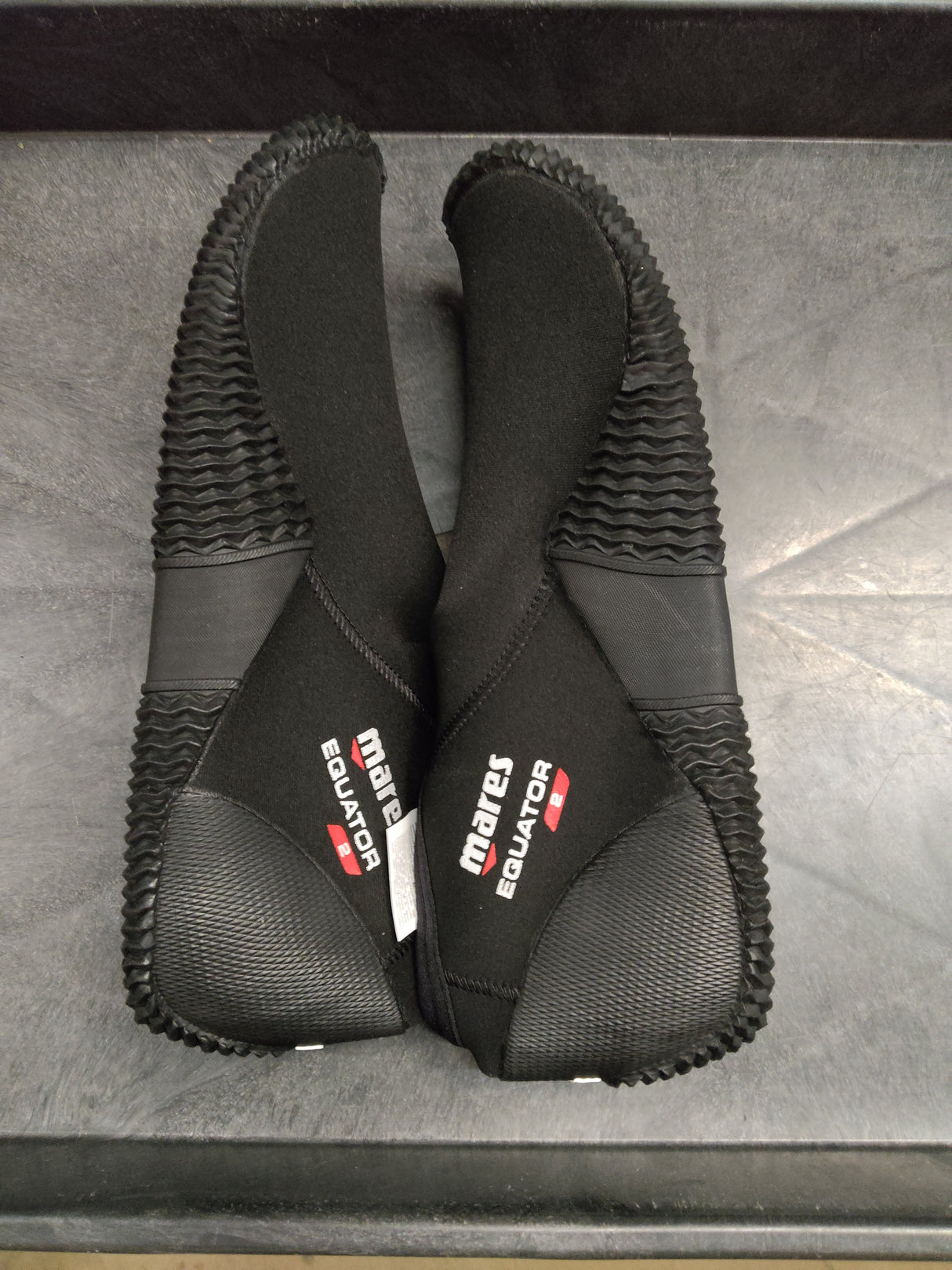 Used Mares Equator 2mm Boot