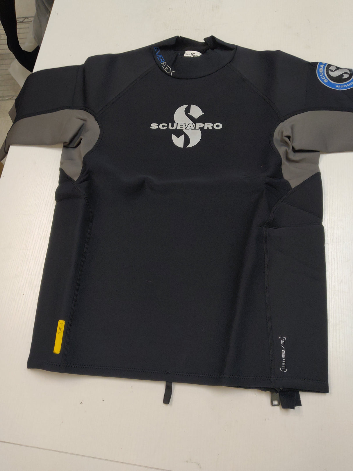 Used Scubapro Everflex 1.5 Men's Short Sleeve