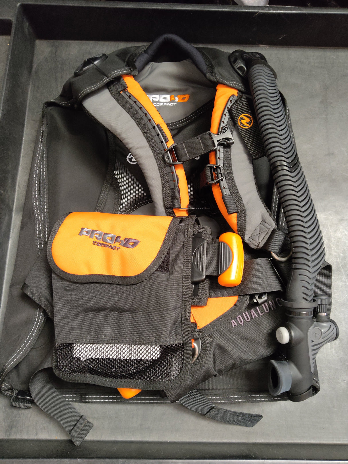 Used Aqualung Pro HD Women's Dive BCD