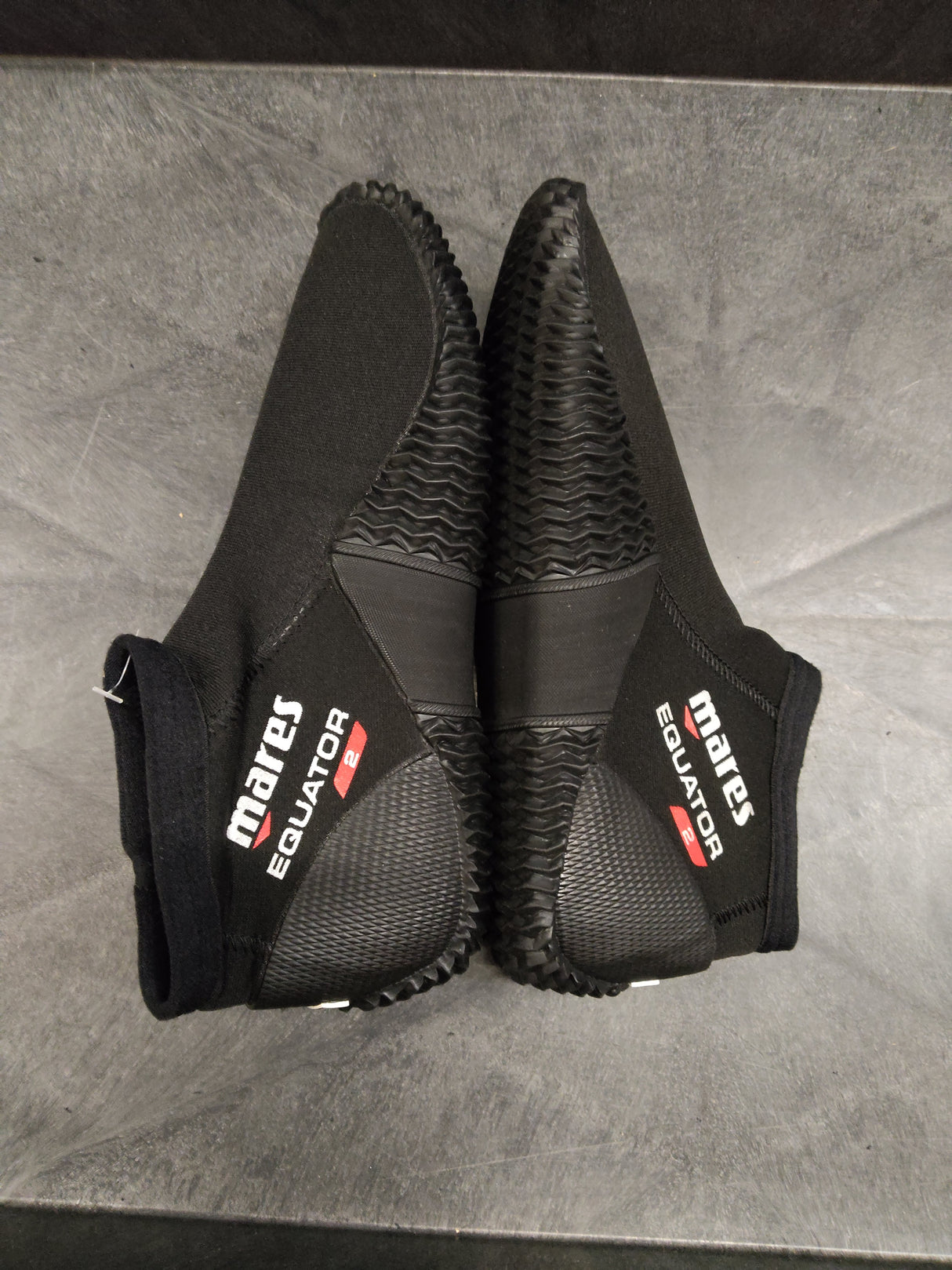 Used Mares Equator 2mm Boot