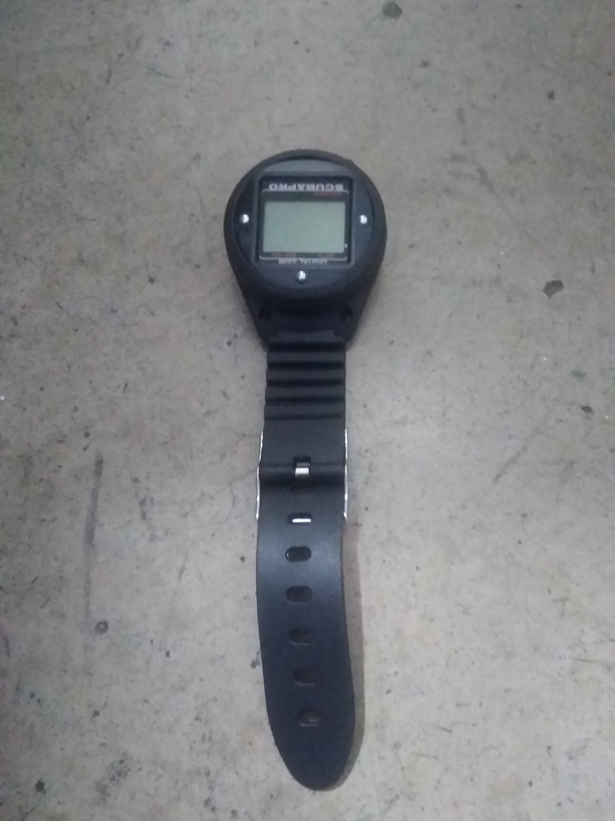 Open Box Scubapro Digital 330M Wrist Depth Gauge