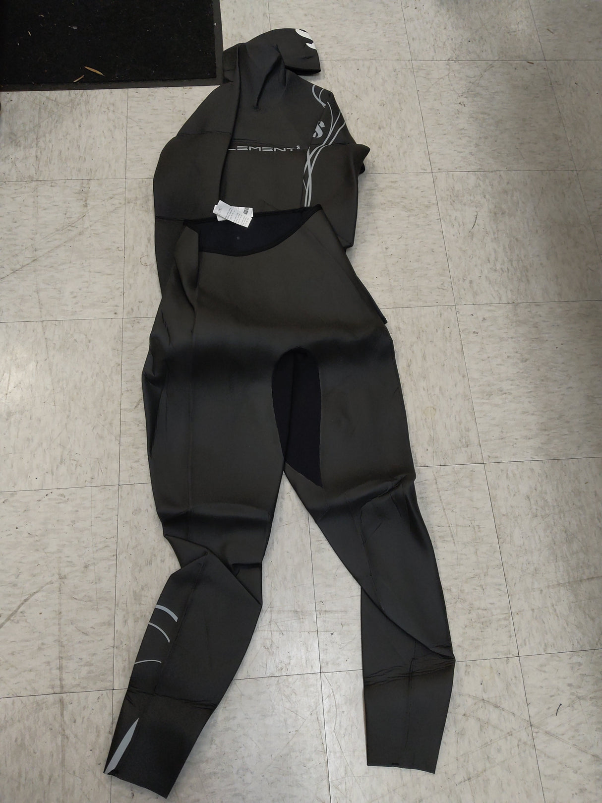 Used Scubapro Womens Element 2PC Apnea 3mm Wetsuit