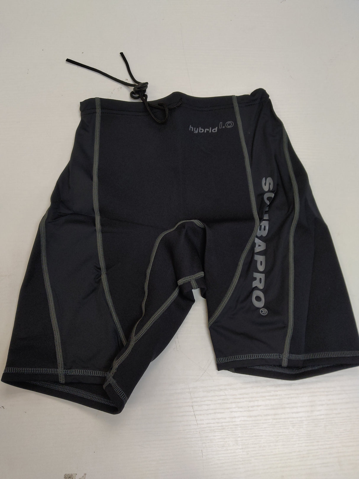 Used Scubapro Hybrid Shorts 1mm Women's