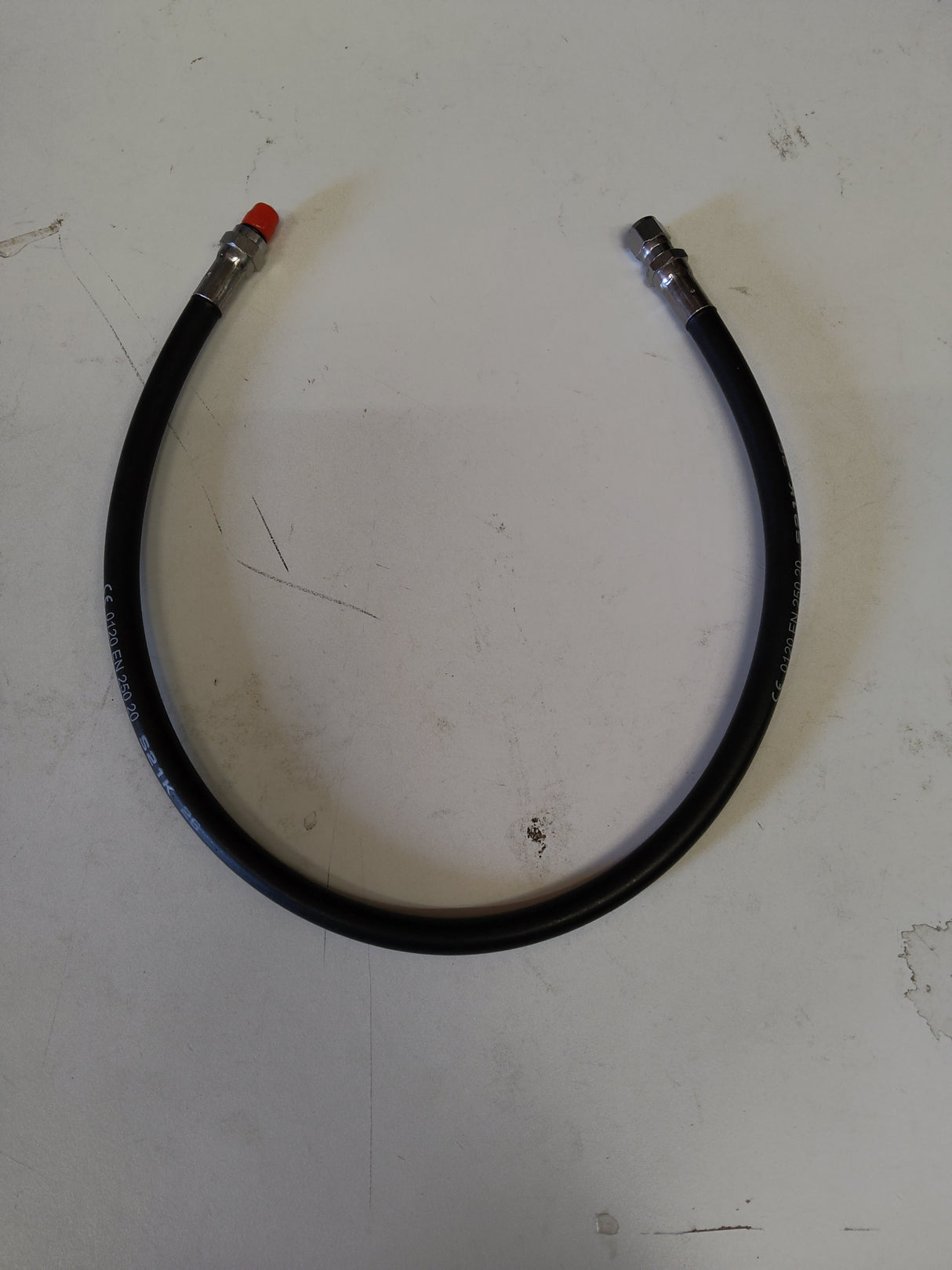 Used Hollis H/P Hose 28"/71cm