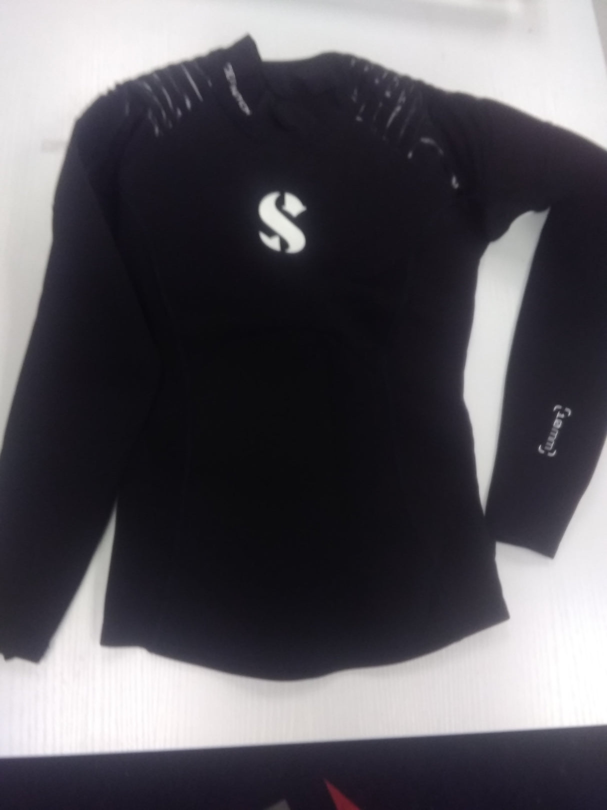 Open Box Scubapro Definition Top 1.0mm Long Sleeve Women's