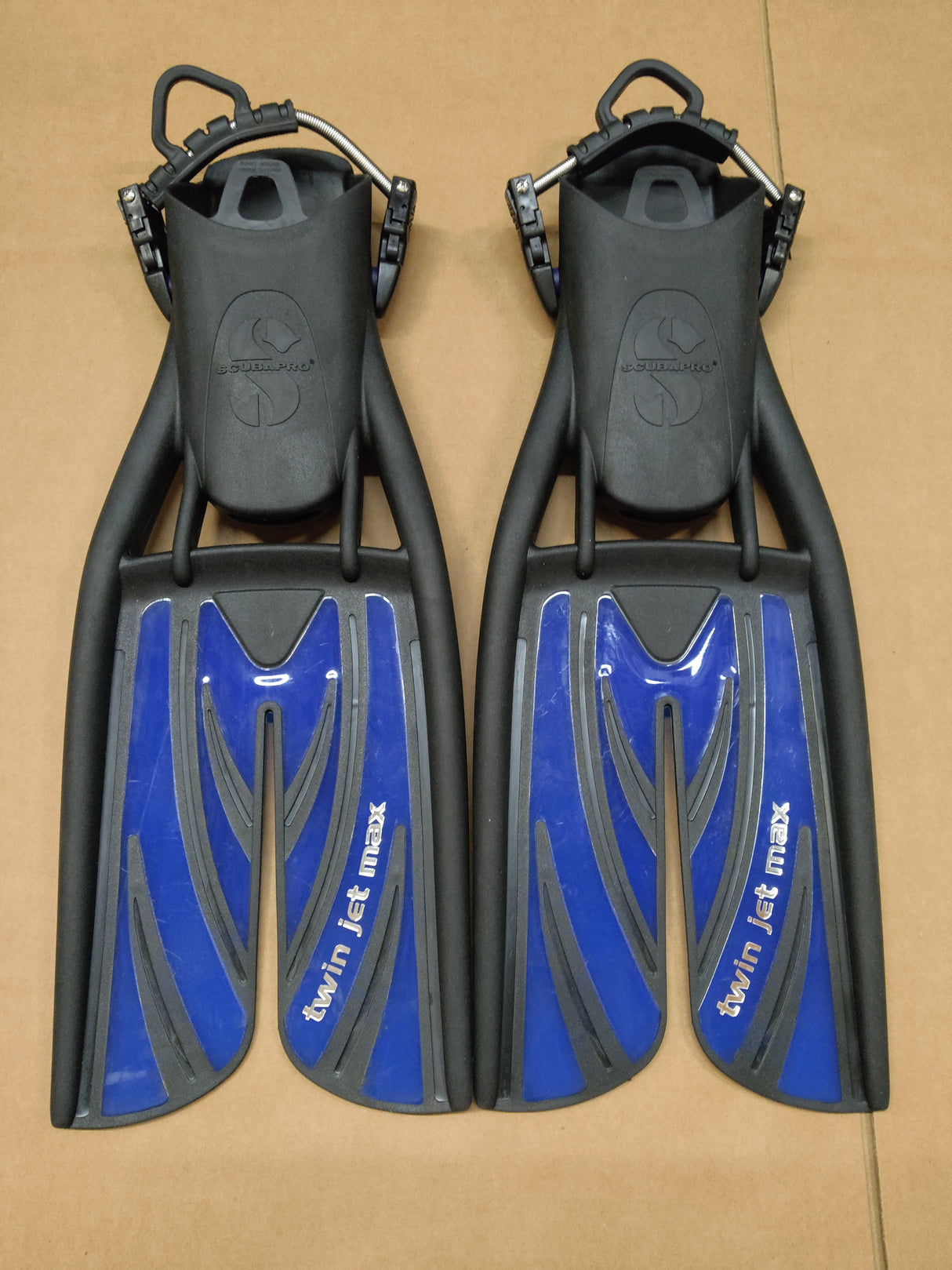 Open Box Scubapro Twin Jet Max Fin