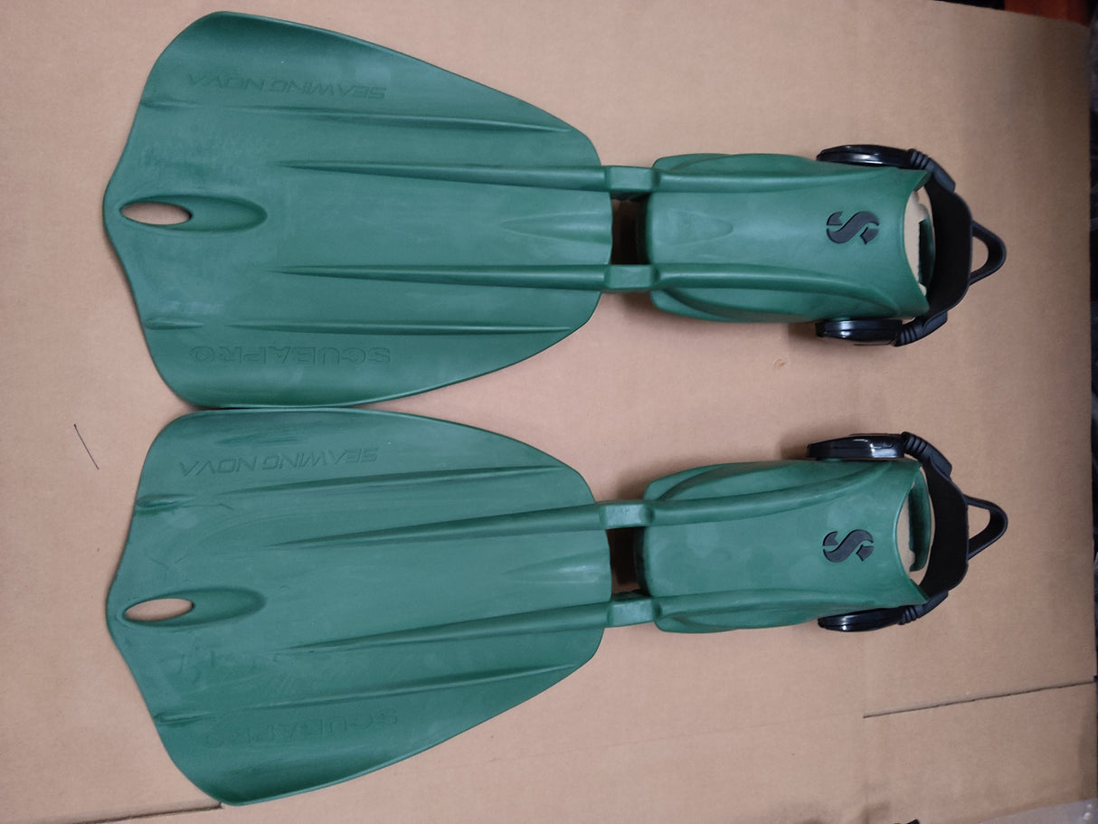 Open Box Scubapro Seawing Nova Gorilla Fins