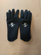 Open Box Scubapro Seamless 1.5 mm Glove