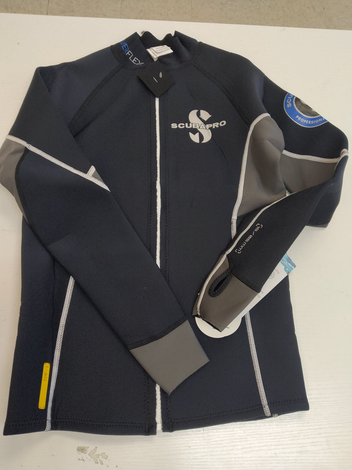 Used Scubapro Everflex 1.5 Women's Long Sleeve