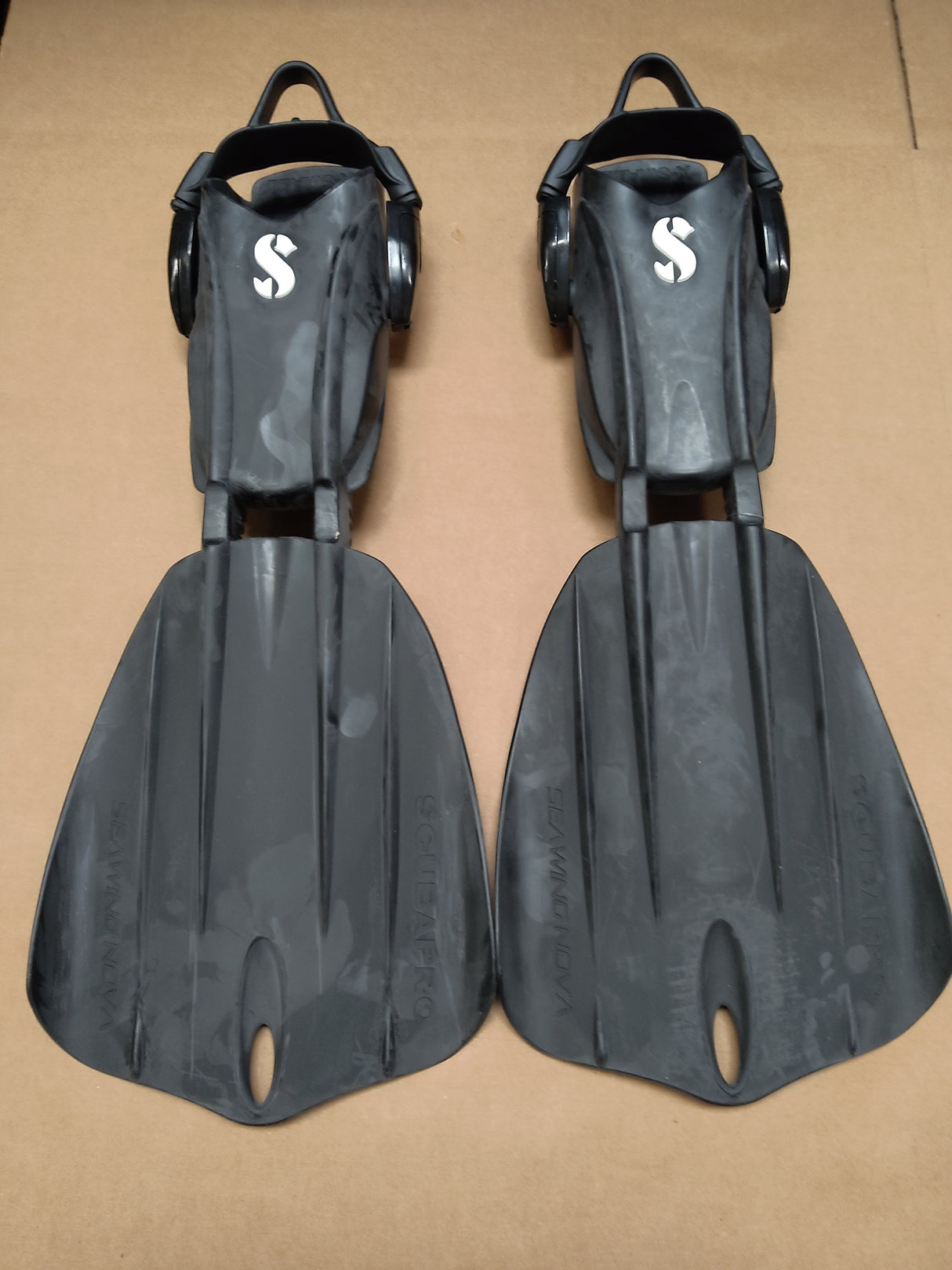 Open Box Scubapro Seawing Nova Fins
