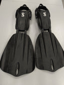 Used Scubapro Seawing Nova Fins