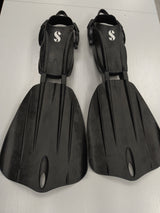 Used Scubapro Seawing Nova Fins