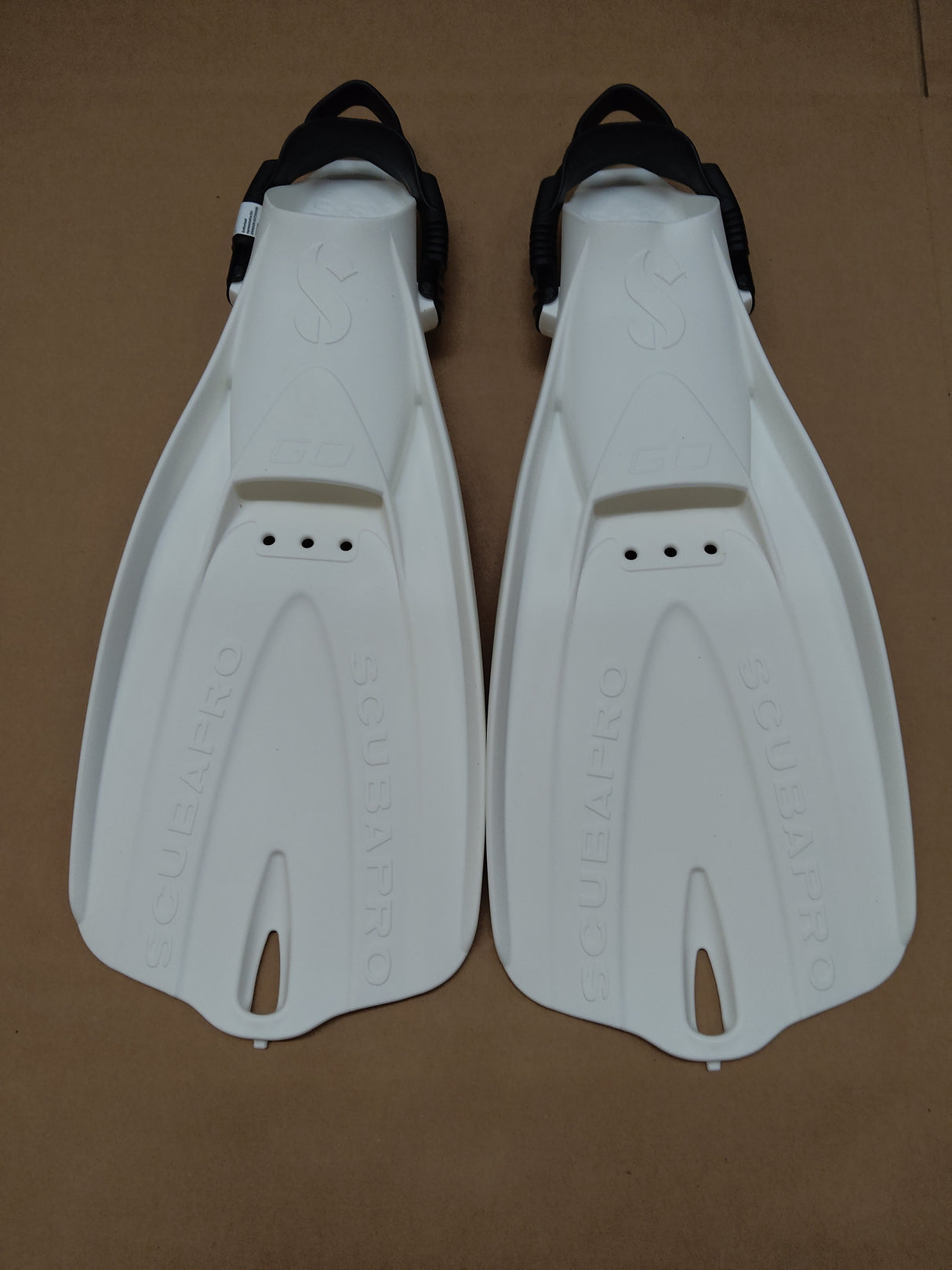 Open Box Scubapro GO Travel Fins