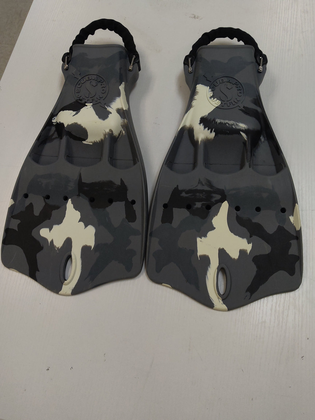 Used Scubapro Jet with Spring Heel Strap