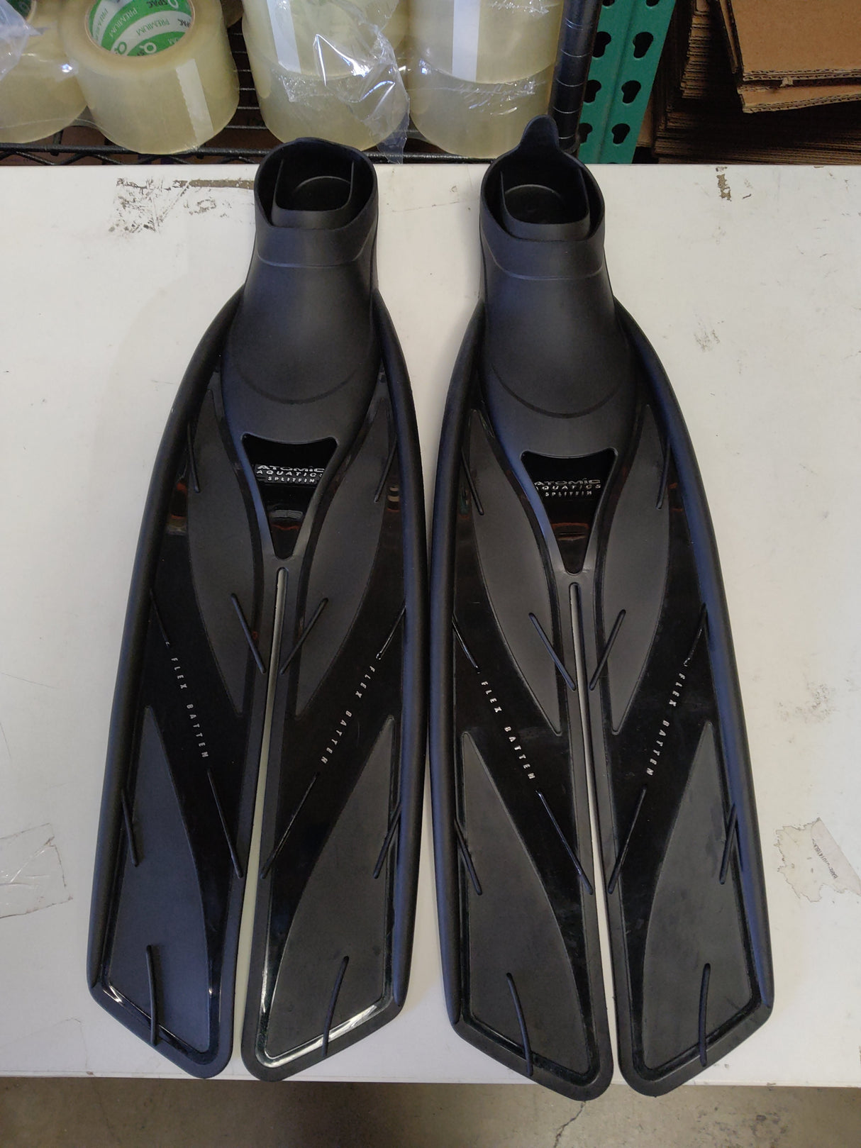 Used Atomic Aquatics Full Foot Fin
