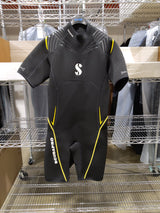 Open Box Scubapro Definition Shorty 2.5mm Men's