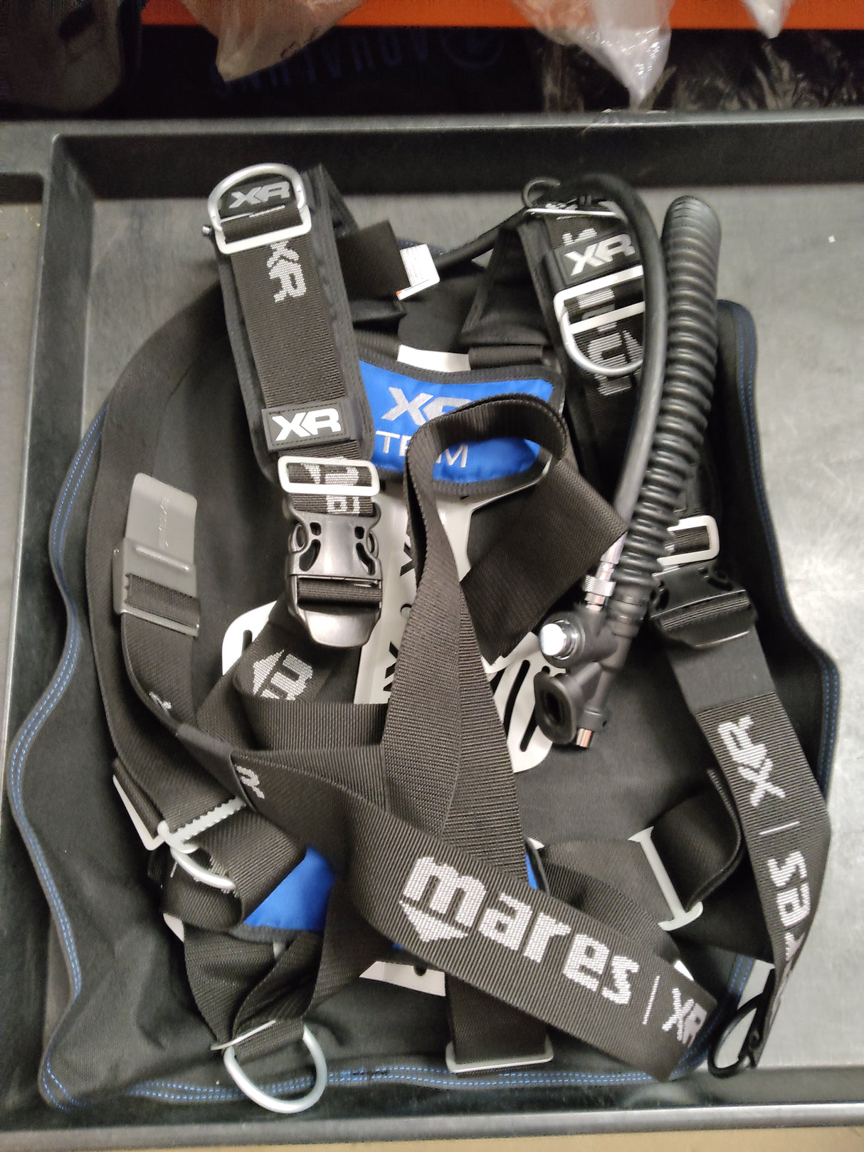 Used Mares XR-Rec Trim Single Backmount Set