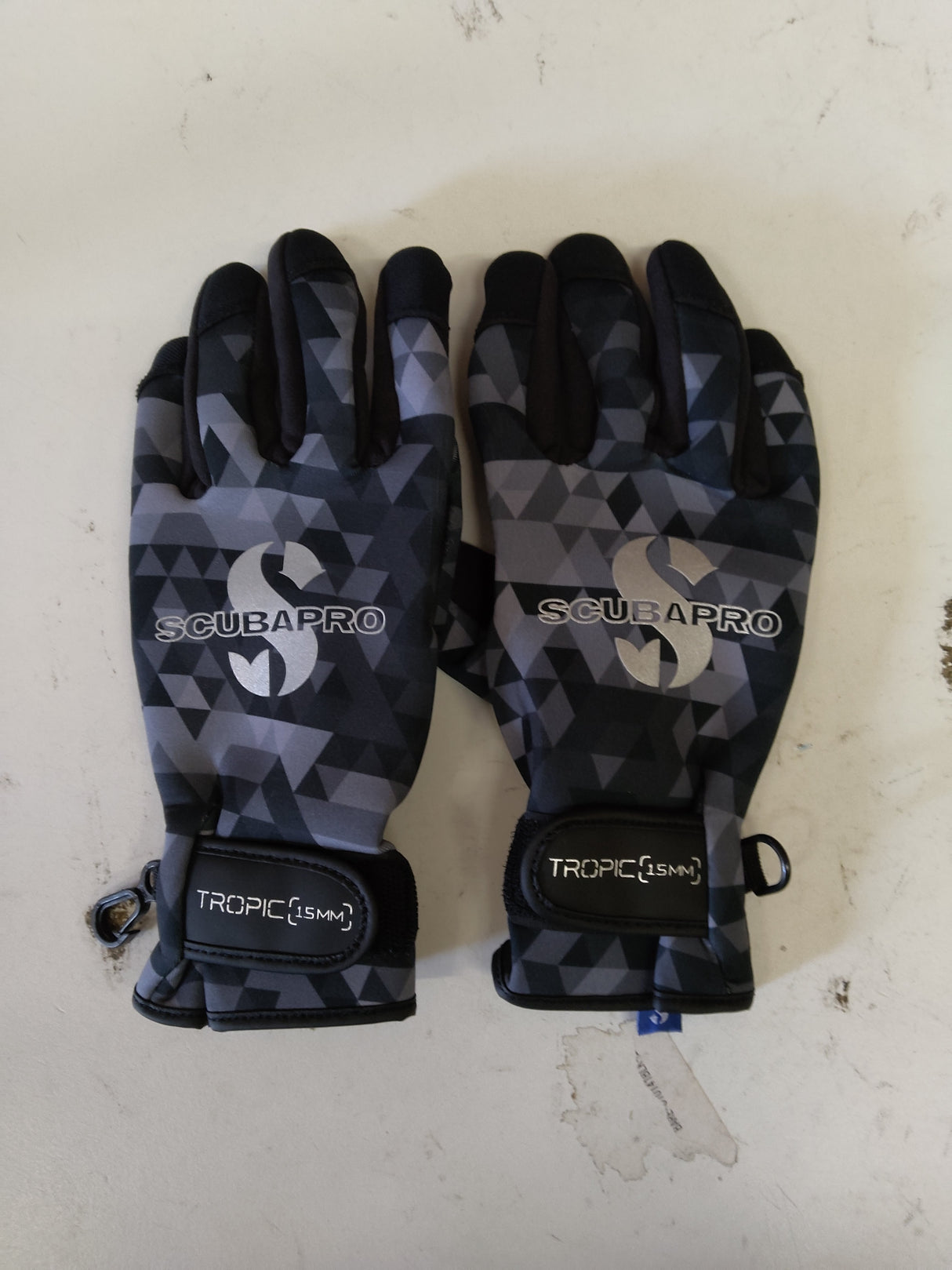 Open Box Scubapro Tropic 1.5mm Dive Glove