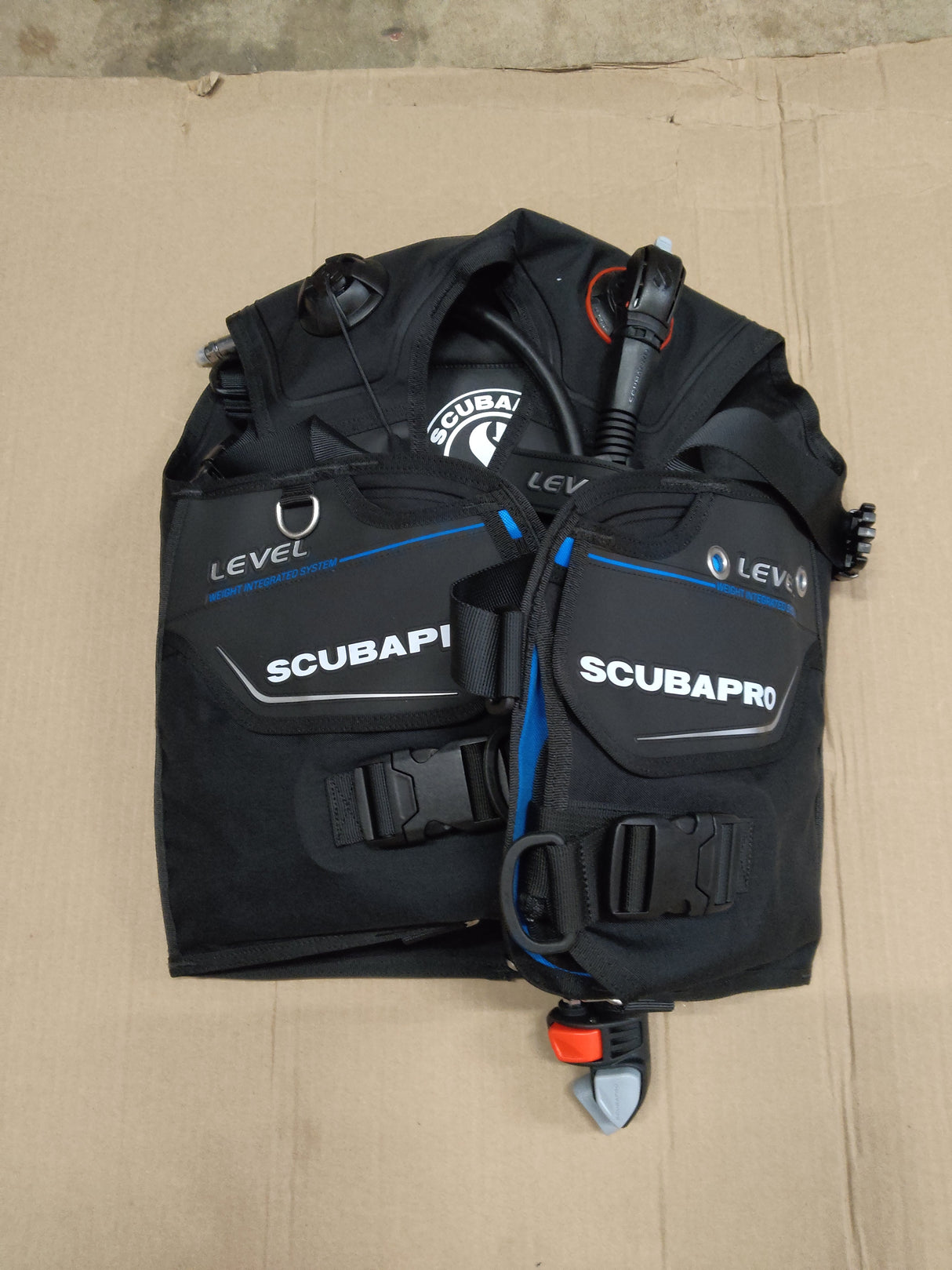 Open Box Scubapro Level with Balanced Inflator BCD