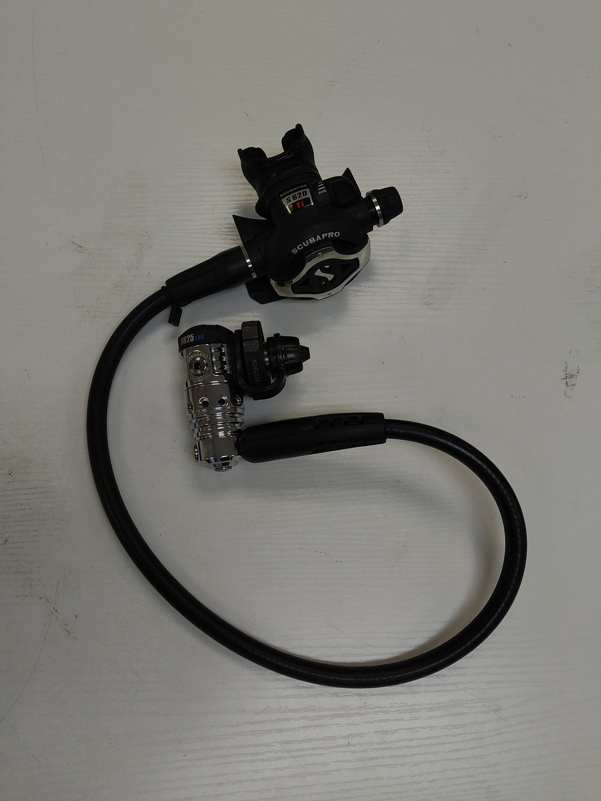 Open Box Scubapro MK 25 Evo / S620TI Dive Regulator System