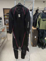 Used Scubapro Definition Steamer 3mm Women's