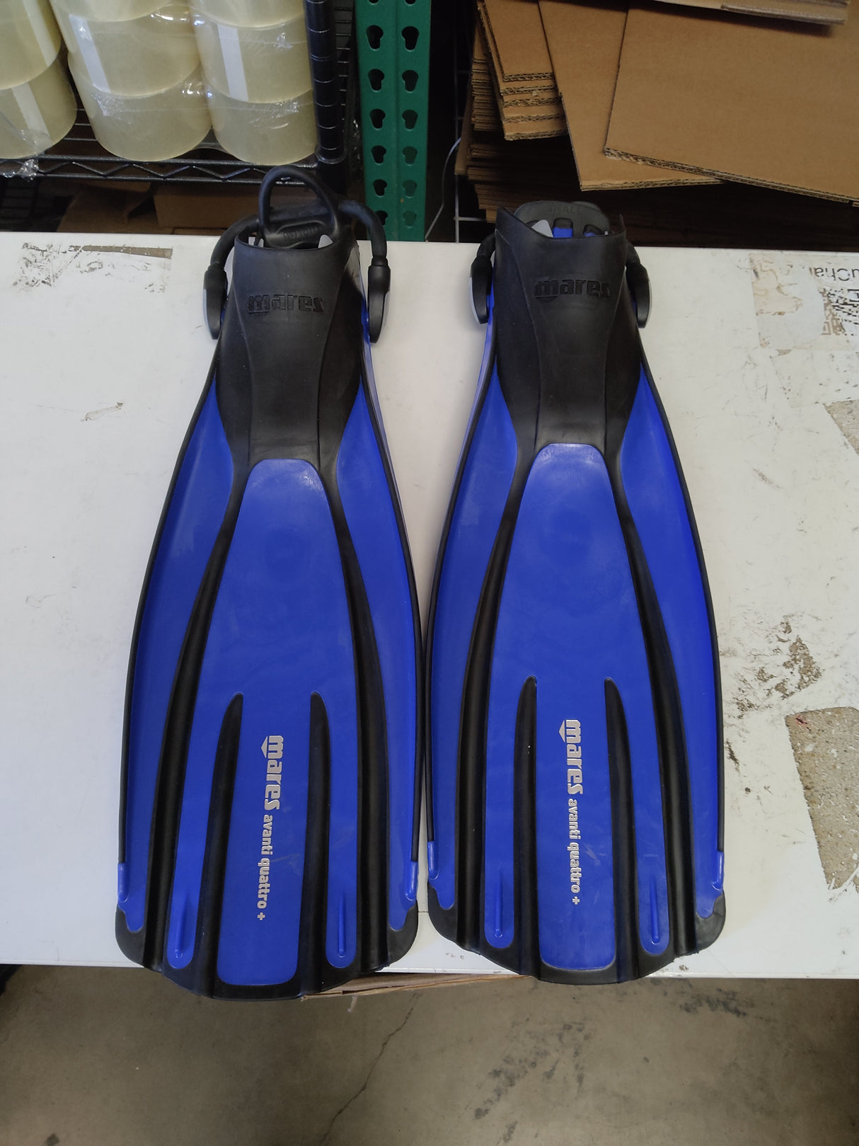 Used Mares Avanti Quattro Plus Open Heel Bungee Strap Fin