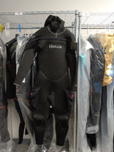 Used Hollis Neotek 4/3 Wetsuit Unisex