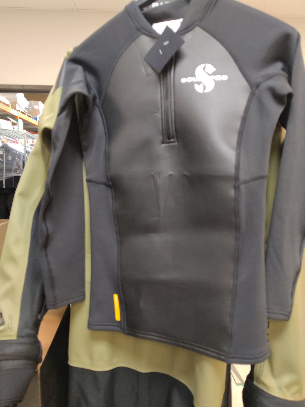 Used Scubapro Hybrid Thermal Long Sleeve Women's